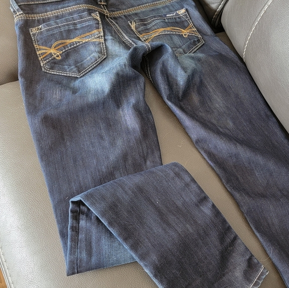 MAVI Women's Slim Jeans- Lindy fit. - Picture 6 of 6